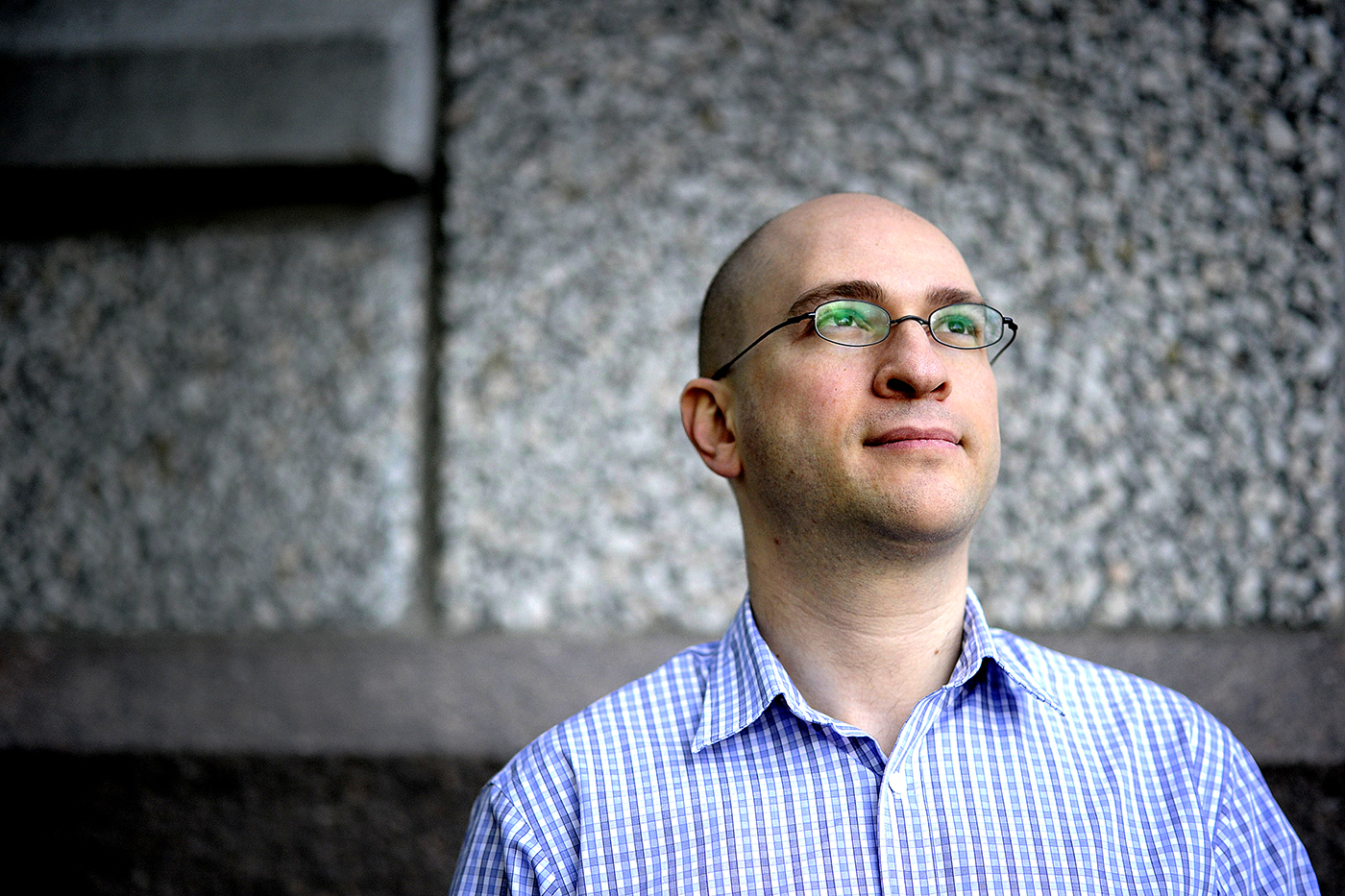 Yakov Bart, an associate professor of marketing at Northeastern, hopes that the study sheds light on the importance of financial literacy. He says that while technology has made it easier than ever to play the stock market, financial literacy has lagged. Photo by Matthew Modoono/Northeastern University