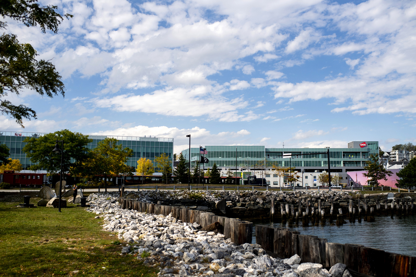 Northeastern’s Roux Institute receives a ‘phenomenal investment’ from the Harold Alfond Foundation