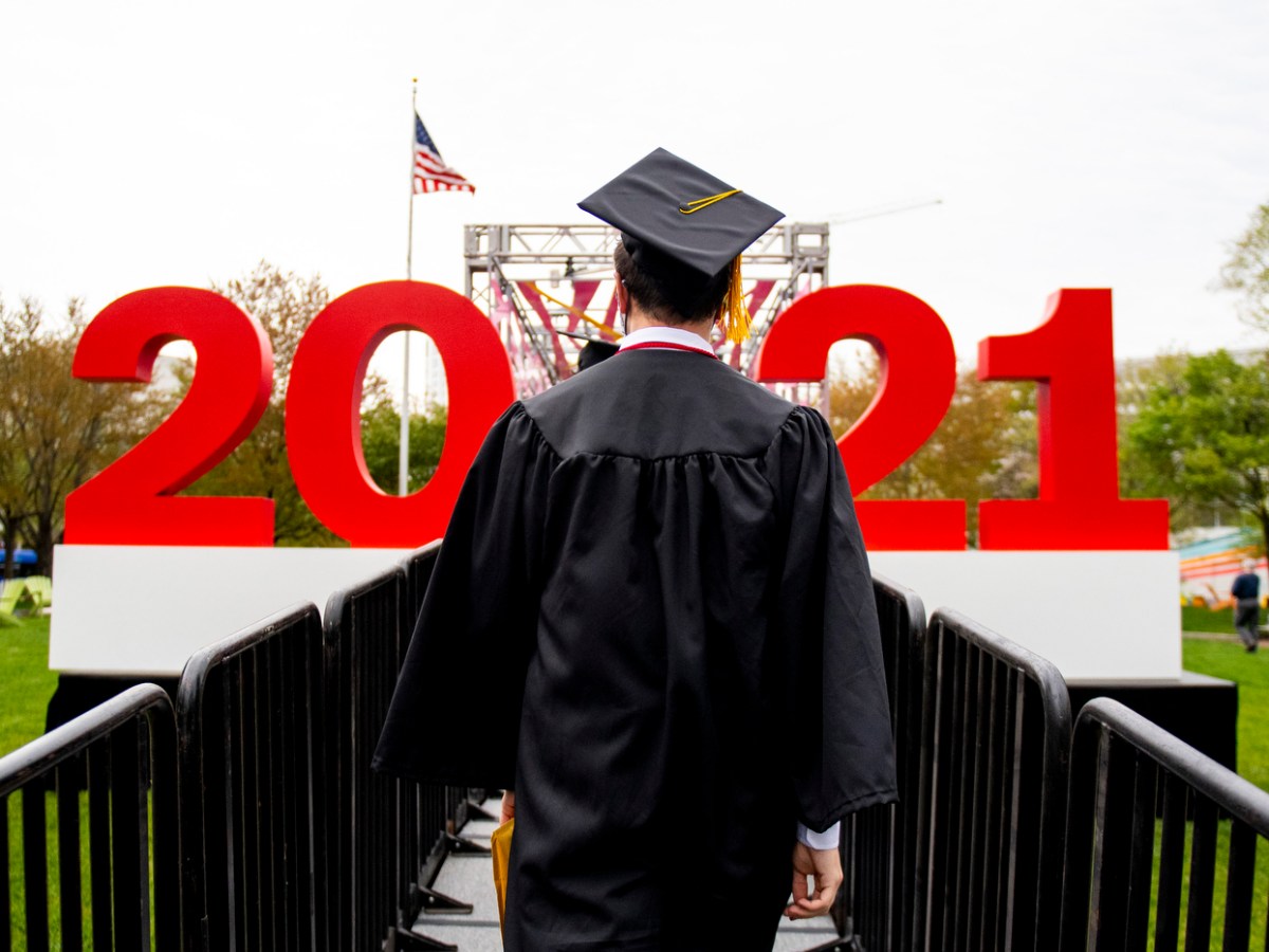 Your Guide to Class of 2021 Campus Processionals