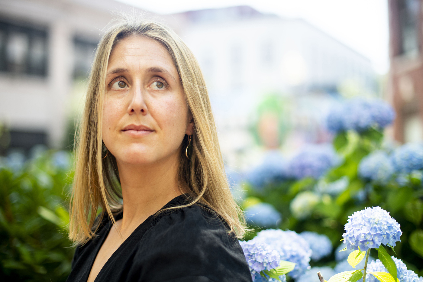 Head shot of Margo Lindauer.