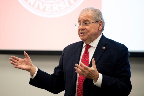 Robert DeLeo speaks to a crowd.