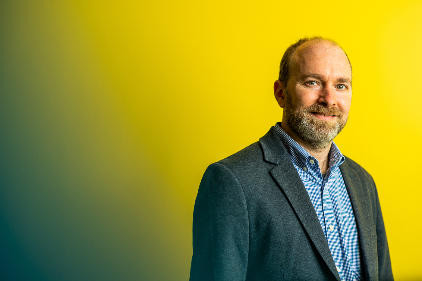 Headshot of Professor Alan Mislove