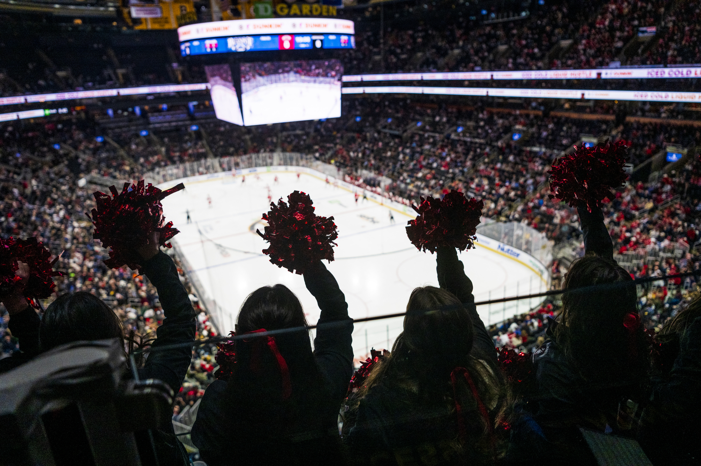 cheerleaders at the beanpot at td garden