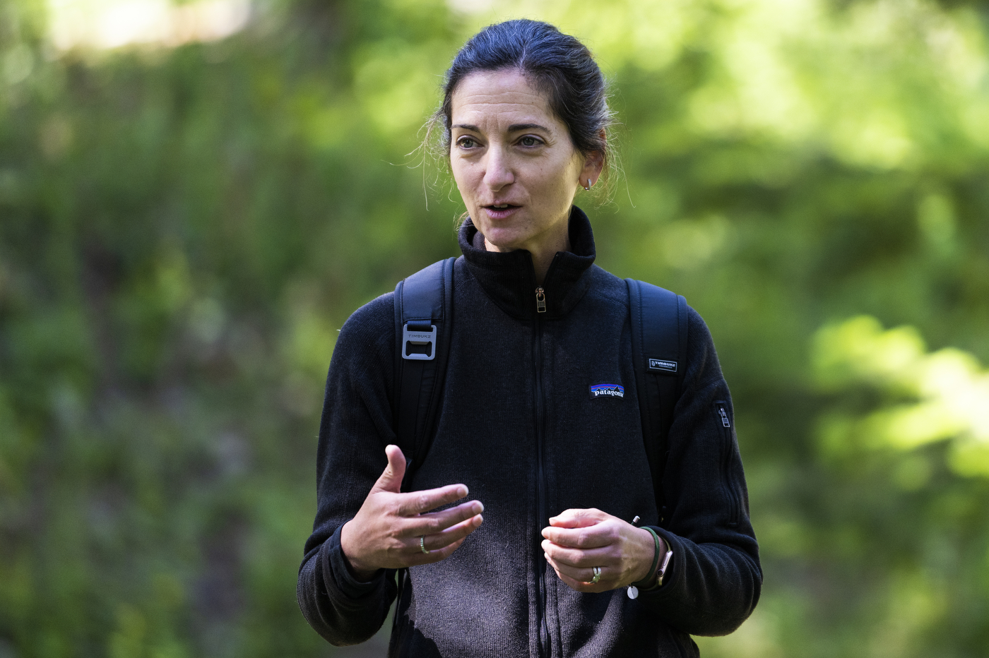 Emily Mann talking to her students