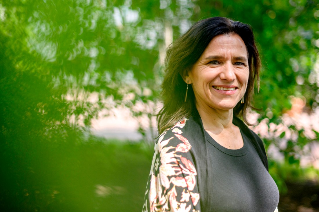 Headshot of Gretchen Heefner.