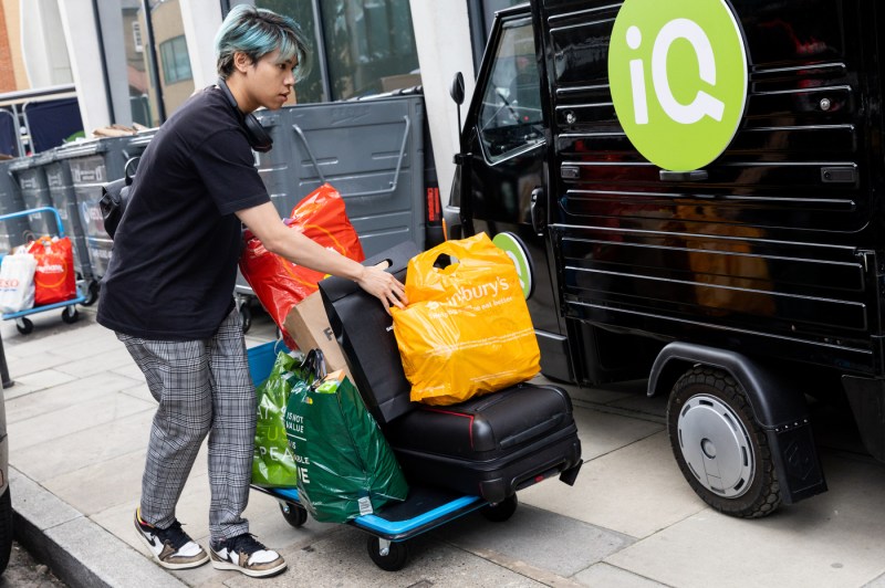 A student moves into Northeastern's London campus.