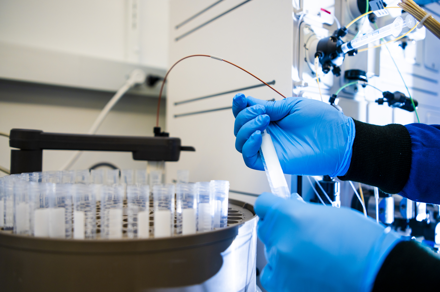 Ke Zhang working on a form of drug delivery in his lab in ISEC.