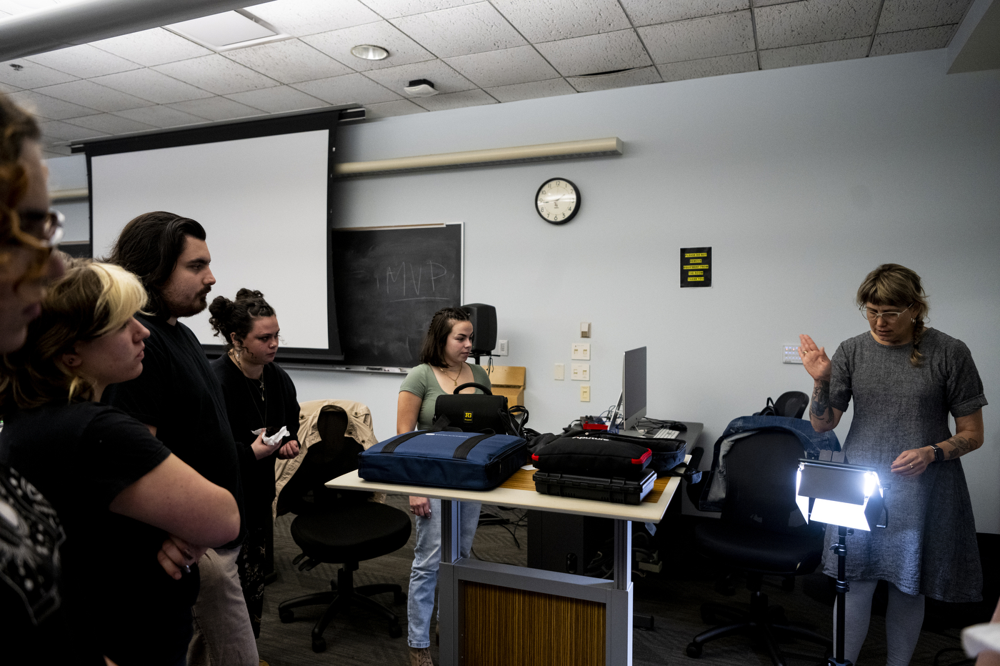 Professor Julia Hechtman teaching in her classroom.