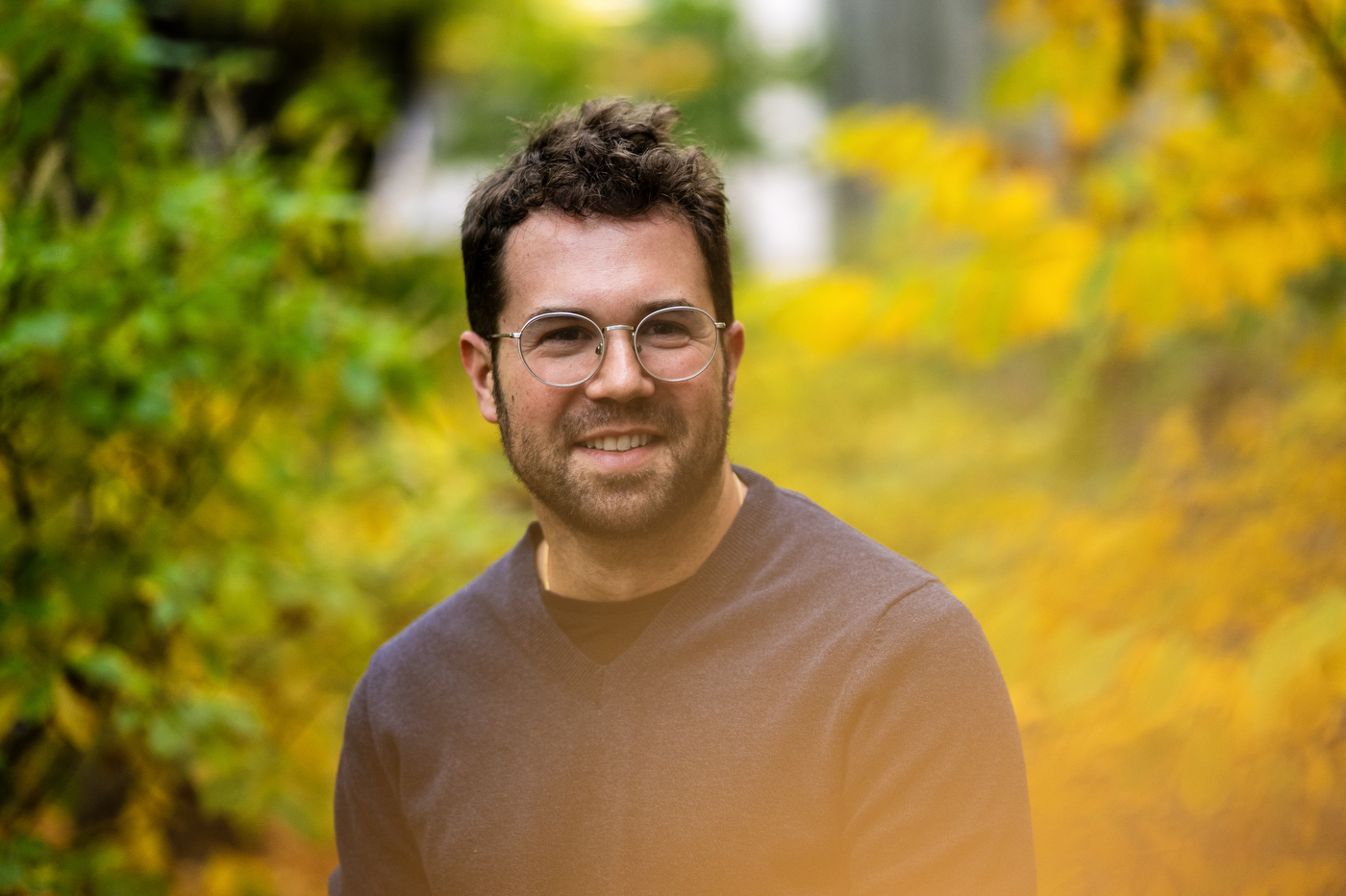 Headshot of Max Chapnick outside.