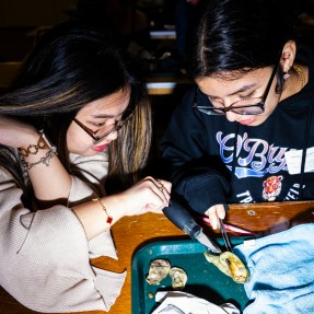 Students dissecting an oyster.