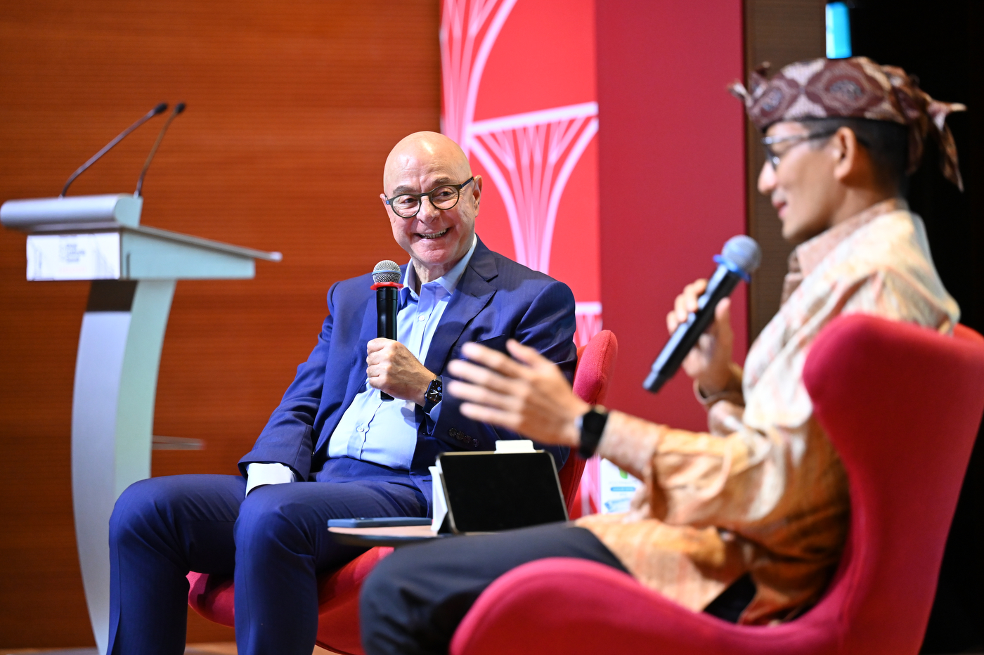 Northeastern President Joseph E. Aoun welcomed business, government and education leaders, as well as parents, students and graduates in Singapore for discussions about global issues.