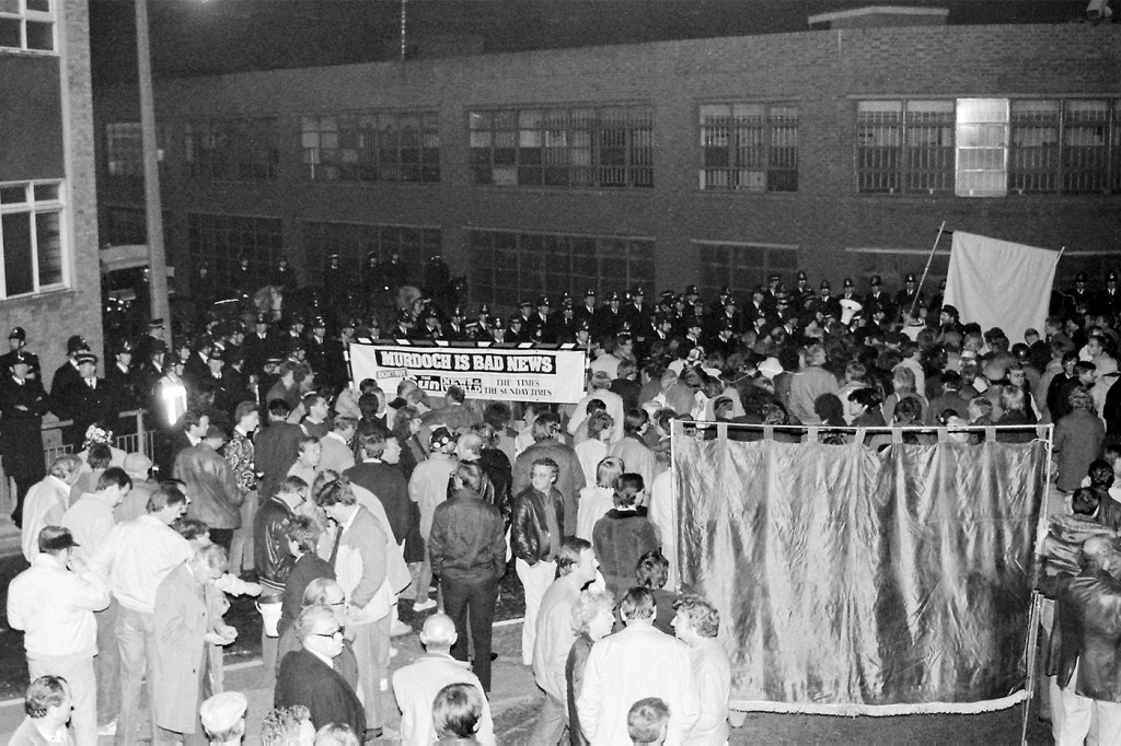 Black and white photo of a crowd of protestors