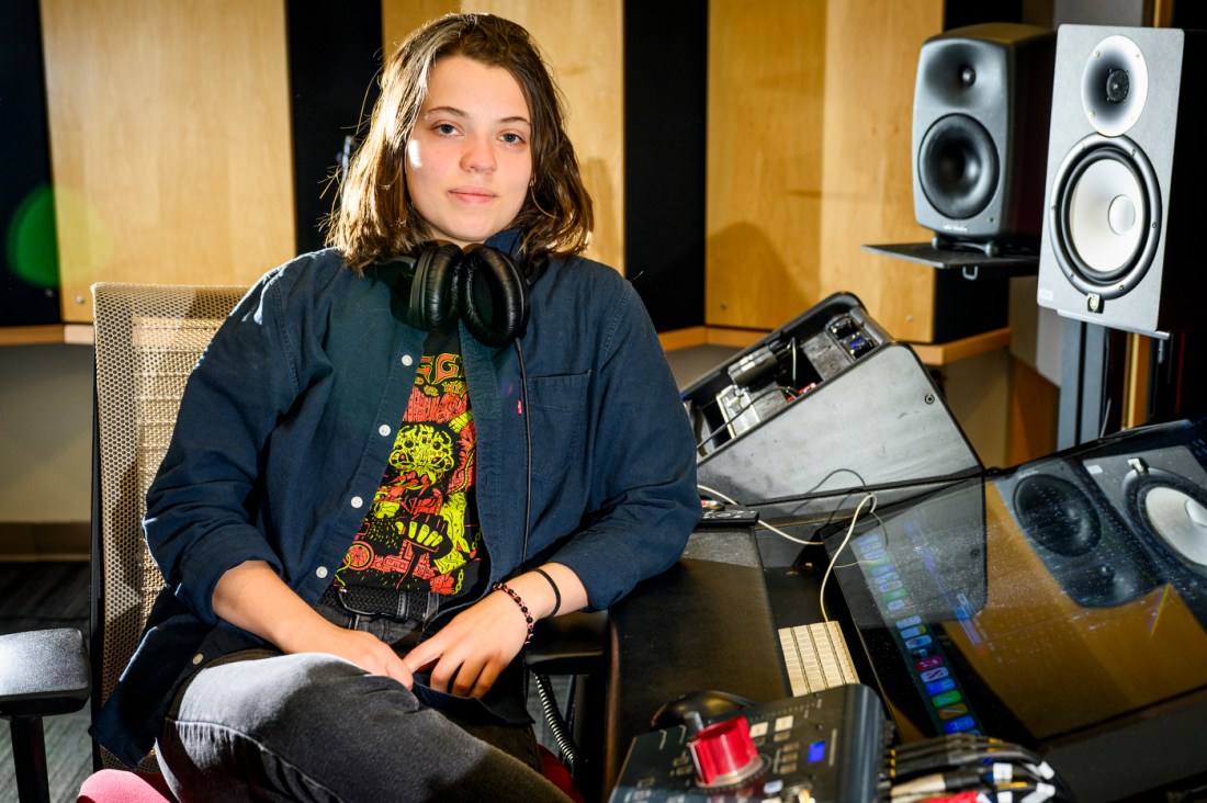 Portrait of Zoe Mumford in a music studio.