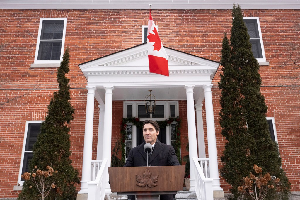 Justin Trudeau speaking with media outside of Rideau Cottage.