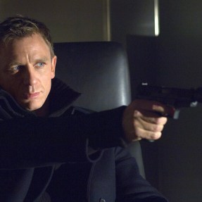 A screen capture of the actor Daniel Craig acting as James Bond.
